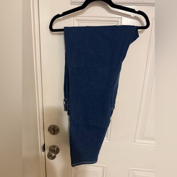 Torrid Jeans - Picture 4 of 10